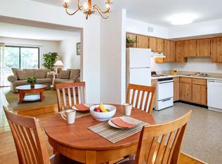 Somerset Mews, Somerset, NJ 08873