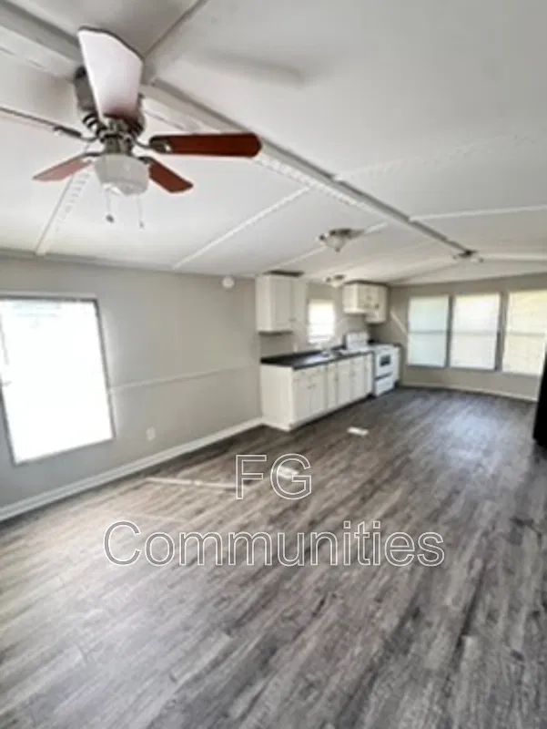 2 bed, 2.0 bath, $1,025 — Photo 3