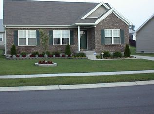 6925 Colrain Cir, Louisville, KY 40258