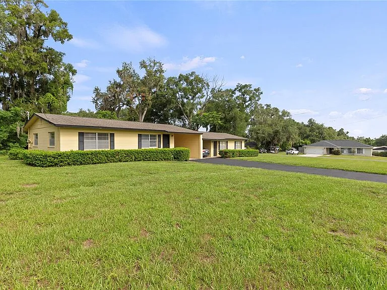 12215 Leanne Dr — Photo 3