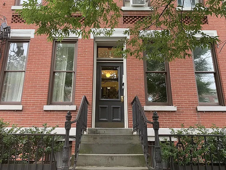 317 Pavonia Ave #5 — Photo 1