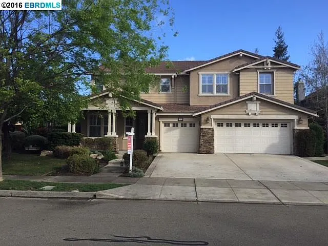 1605 Antica Dr photo 1