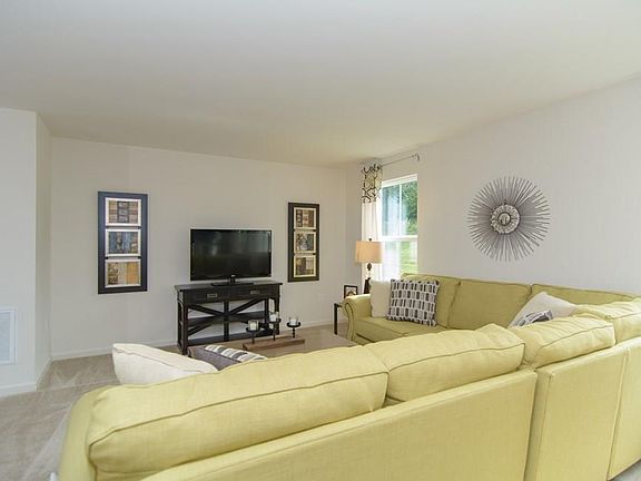 5th image of 8703 Lavender Ln