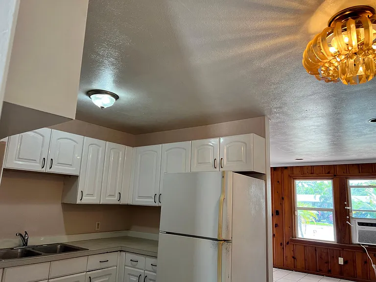 505 Foresteria Dr — Photo 4