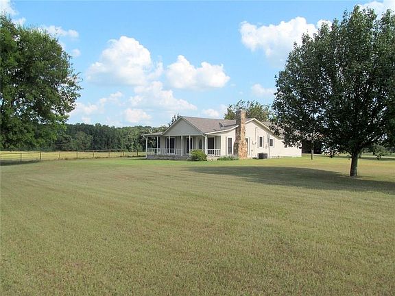 4th image of 329 County Road 2401