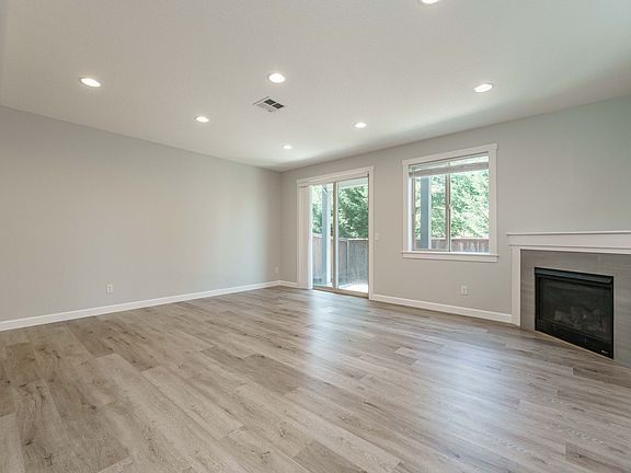 5th image of 13720 NW 7th Pl