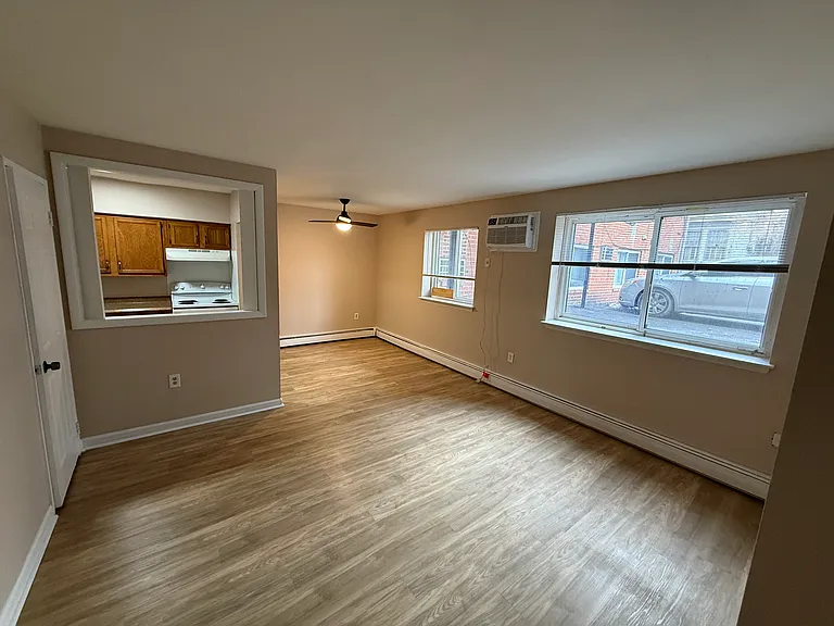2307 N Harrison Street — Photo 30