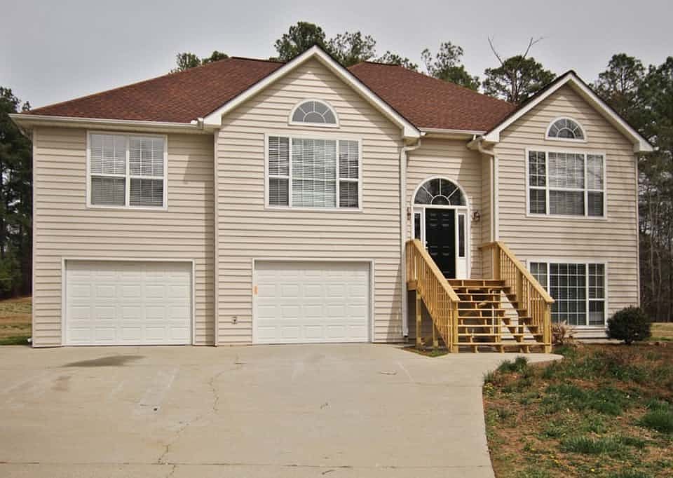1st image of 125 Sweet Auburn Ln