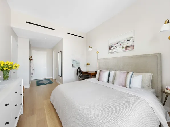 21-21 31st Street image 12 of 24