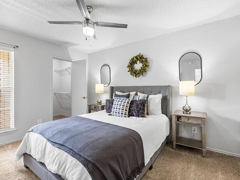 Townlake Of Coppell — Photo 10
