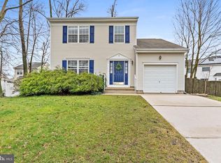 9 Aeronaut Cir, Deptford, NJ 08096