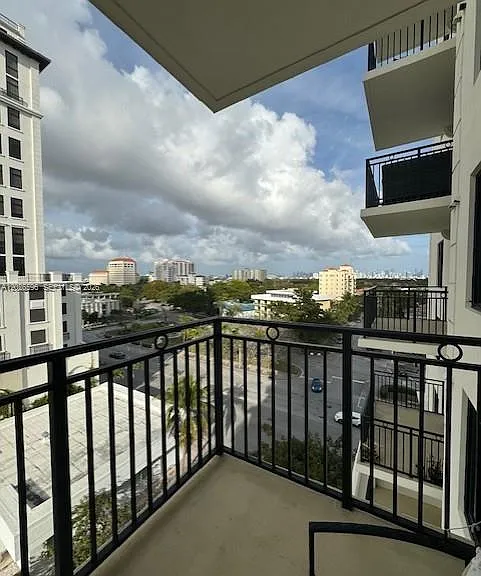 1300 Ponce De Leon Blvd #702 — Photo 17