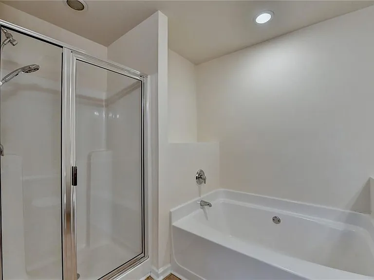 1641 Tailmore Ln — Photo 28