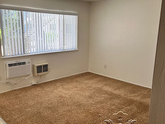 5th image of 629 Kate Hayes St #10