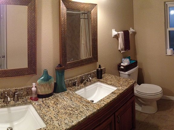 5th image of 8560 Banyan Blvd
