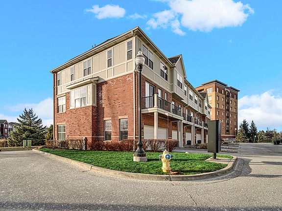 3rd image of 1226 Byrne Blvd