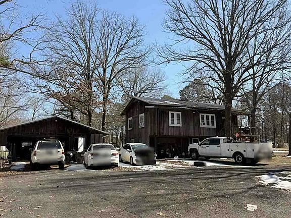 3rd image of 260 Pump Station Rd