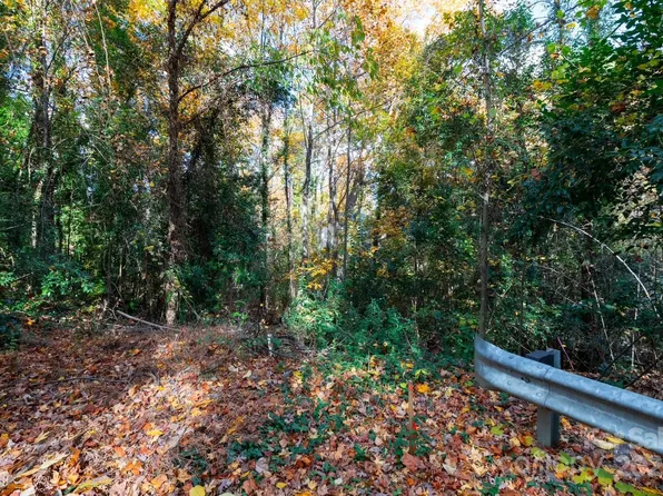 1944 Saint John St, Charlotte, NC 28216