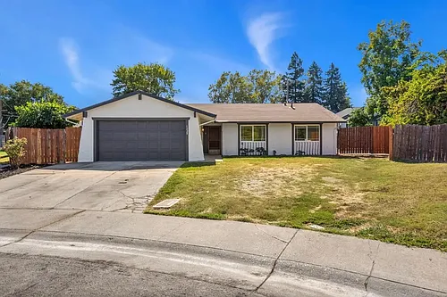 1228 Athena Ave Photo 1
