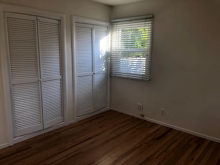 3651 Bayonne Dr — Photo 8
