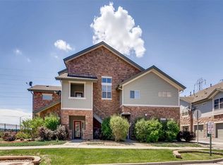 18601 E Water Dr UNIT B, Aurora, CO 80013