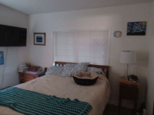 343 Bard Ln