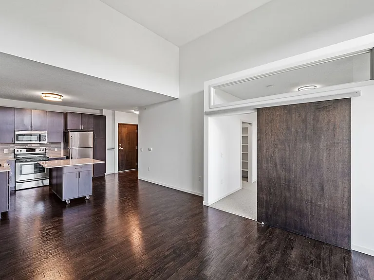 The Flats at West End — Photo 60