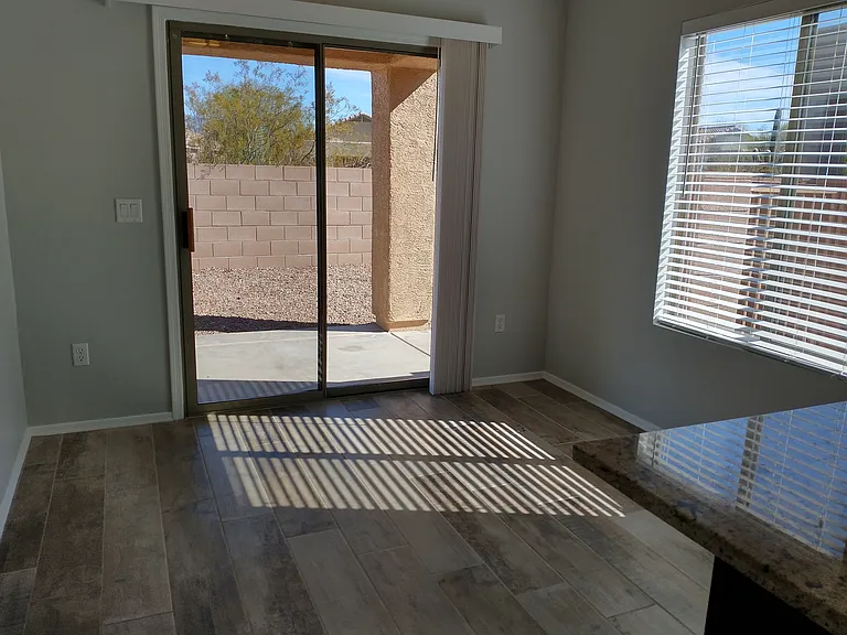 8348 N Wind Swept Ln — Photo 6