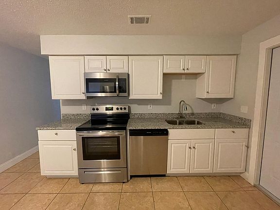 4th image of 504 Rosland Dr #506