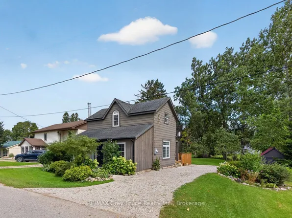 5 John St, Chatsworth, ON N0H 1G0