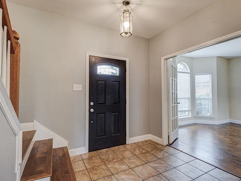 6107 Lakecrest Dr — Photo 21