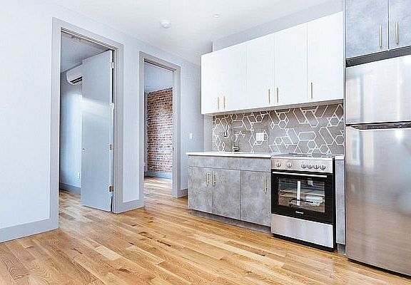 2nd image of 461 Saratoga Ave #2A
