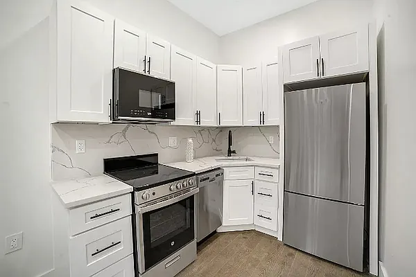 Rented by Owner | media 9