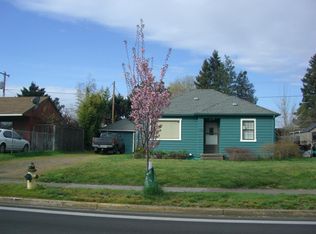 730 S Holly St, Medford, OR 97501