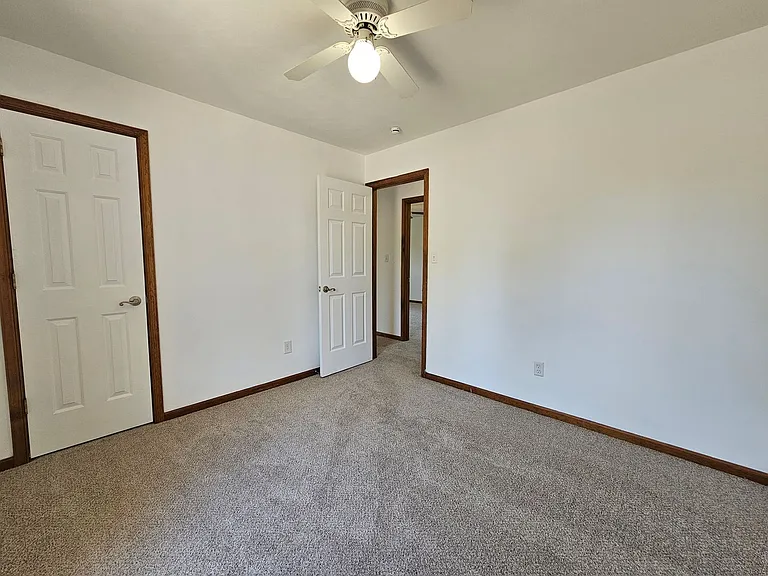 2164 Shipyard Rd — Photo 17