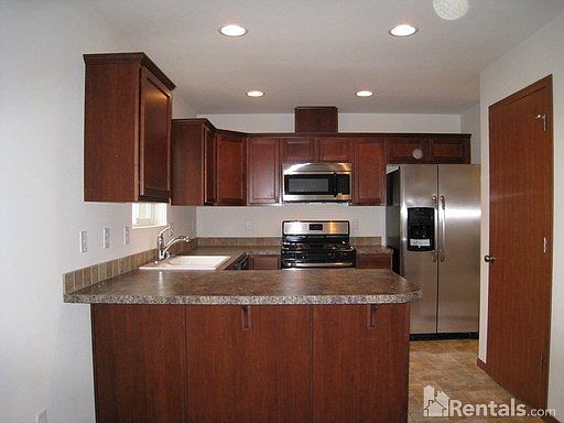 4th image of 21237 110th Ave SE