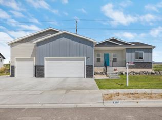 1201 Dolostone Dr, Pocatello, ID 83201