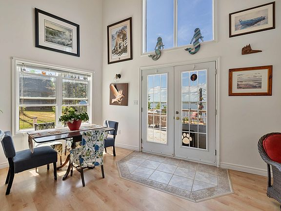 5th image of 39 Riverbank Dr