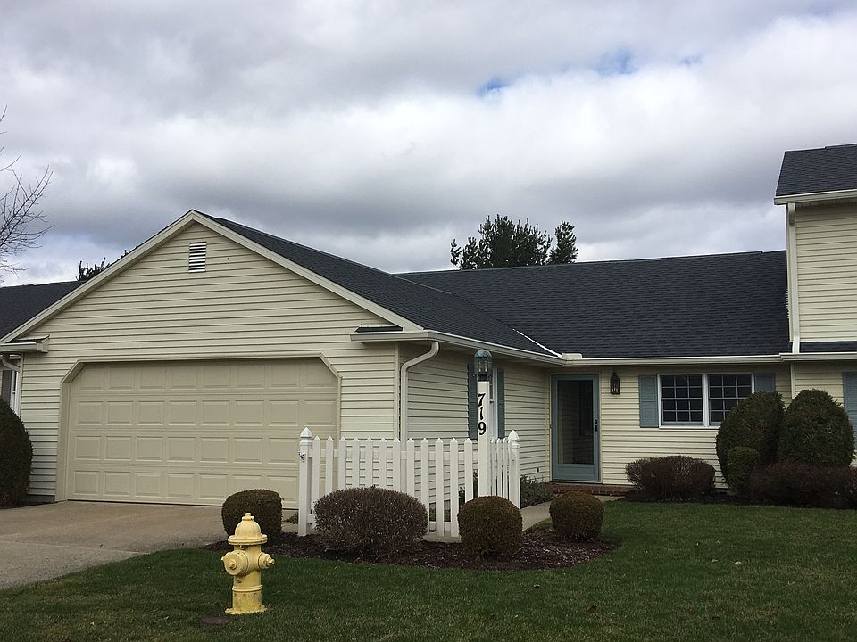 1st image of 719 Bent Creek Dr