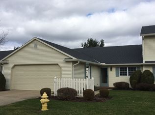 719 Bent Creek Dr, Wadsworth, OH 44281