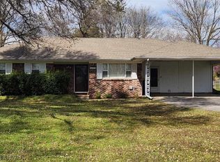 2504 W Main St, Charleston, AR 72933