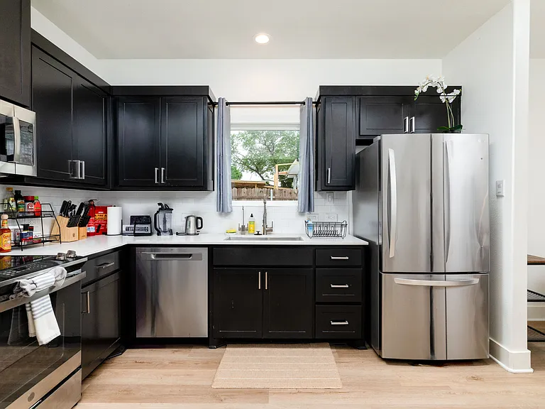 Fully stocked kitchen.