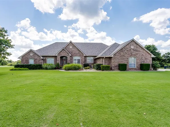 1163 Hidden Valley Ln, Choctaw, OK 73020
