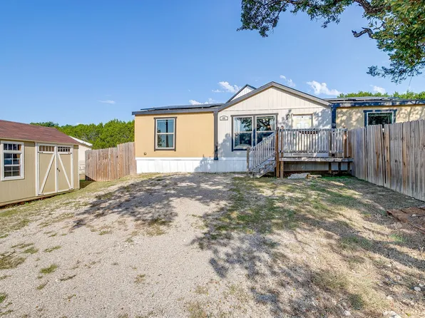 900 Tree Dr, Granbury, TX 76048