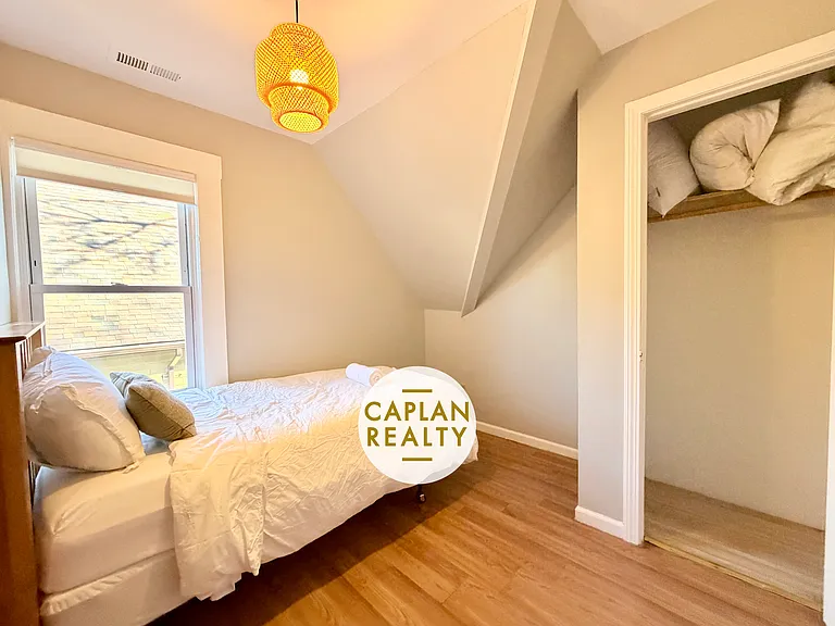 329 Norton St #O4 — Photo 24