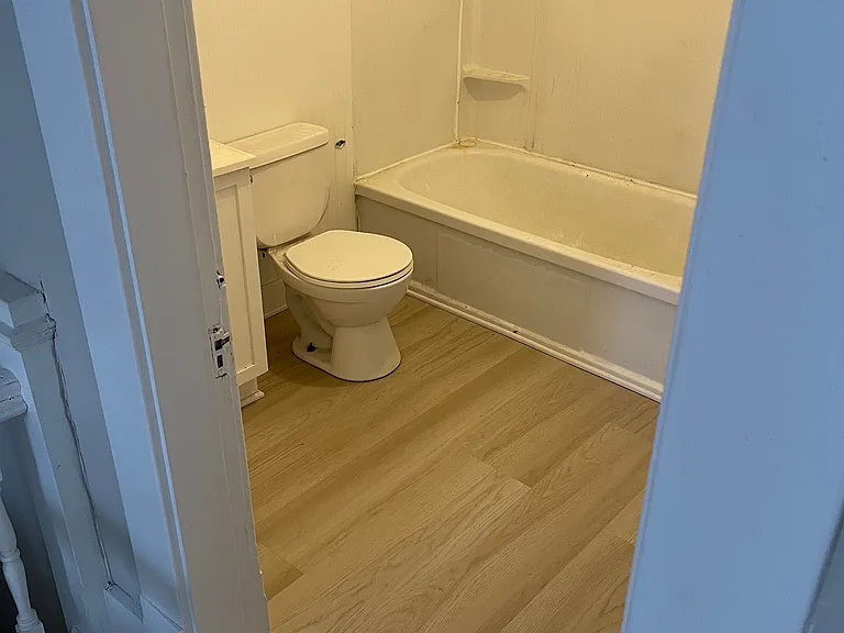 424 N Lebanon St #426HALF — Photo 7