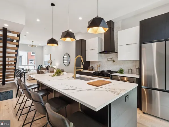 1518 S Bambrey St, Philadelphia, PA 19146