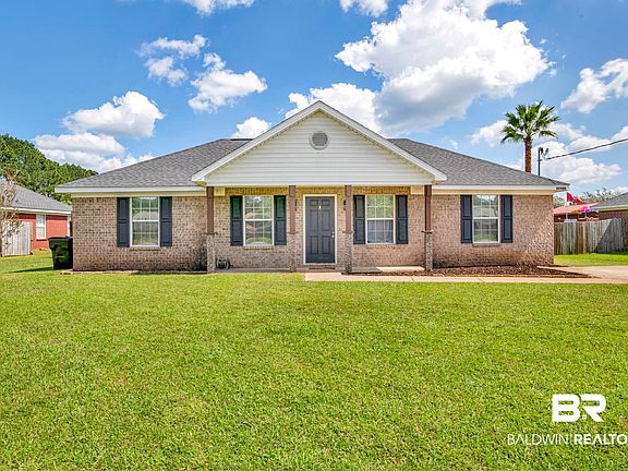 3rd image of 23580 Fall Brook Dr