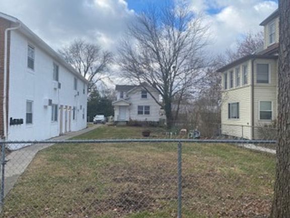 2nd image of 2639 Adams Ave
