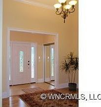 4th image of 39 Rose Of Sharon Way